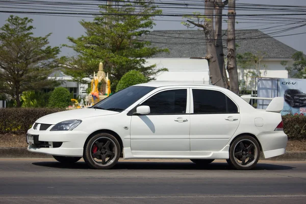 Prywatny samochód, Mitsubishi Lancer. — Zdjęcie stockowe