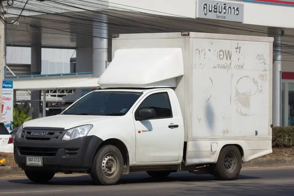 Privater isuzu dmax Pickup. — Stockfoto