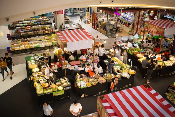 Área de Promoção de Alimentos no Festival Central Chiang mai . — Fotografia de Stock