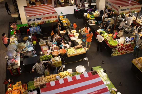 Área de Promoción de Alimentos en el Festival Central Chiang mai . —  Fotos de Stock