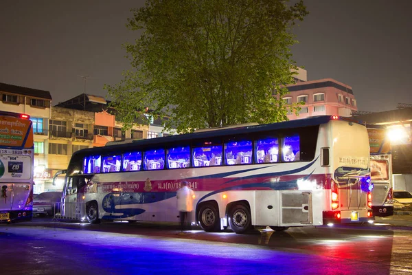 Volvo autobusy firmy transportowej rządu. Trasa autobusu 15 meter — Zdjęcie stockowe