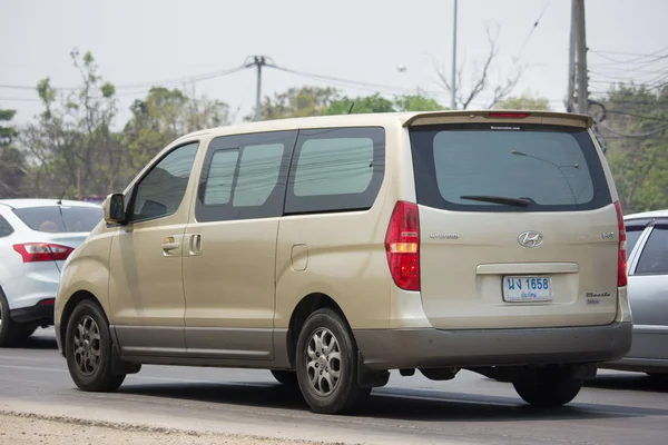 Soukromé luxusní Van z Koreje Hyundai. Hyundai H1. — Stock fotografie