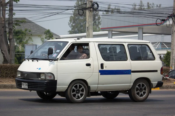 Eski Toyota Liteace özel van — Stok fotoğraf
