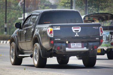 Özel araba, Mitsubishi Triton kamyonet.