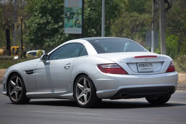 Luxusní auto Mercedes Benz Slk200 — Stock fotografie