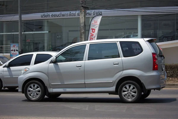 Carro privado toyota avanza . — Fotografia de Stock