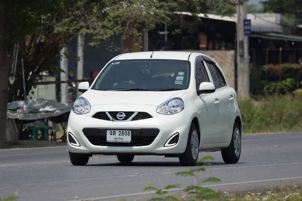 Частный экологический автомобиль Nissan March . — стоковое фото