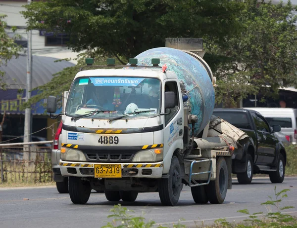 Camion de beton al companiei de produse CPAC Beton . — Fotografie, imagine de stoc