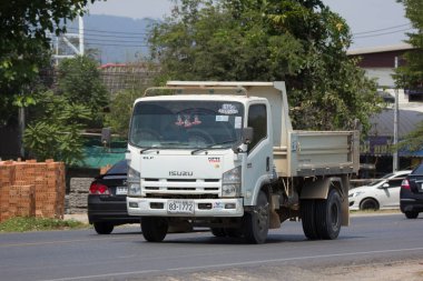 Özel Isuzu damperli kamyon. 
