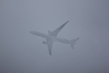 Boeing 777-300 Tay hava yolu.