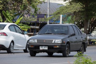  Eski özel araba, Mitsubishi Lancer