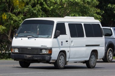 Özel eski Nissan Urvan Van araba 