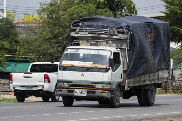 Camión de Nim Ver Seng Transporte — Foto de Stock
