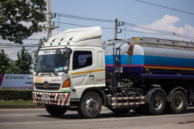  Petrol kamyon nimet Thawee Maeram petrol nakliye şirketi.