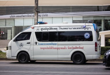 Theppanya Hastanesi Ambulans Aracı.