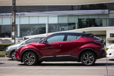 Toyota Chr küçük araba Crossover Suv hibrit araba. 