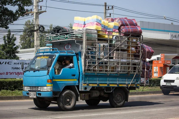 Camión de Saha Thip Thong Compañía de transporte — Foto de Stock