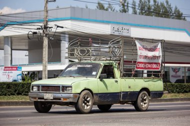 Özel Isuzu Kb eski pikap araba. 