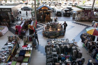  Mee Choke Plaza 'da. Chiangmai şehrinin kenar mahallelerindeki modern plaza.