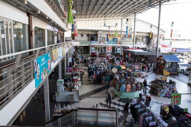  Mee Choke Plaza 'da. Chiangmai şehrinin kenar mahallelerindeki modern plaza.