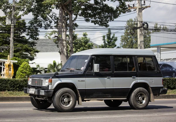 Privát Mitsubishi Pajero Suv-Car. — Stock Fotó