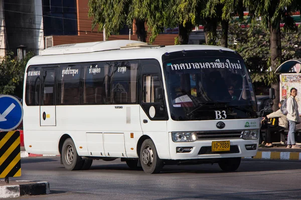 Автобус Yutong Mini. Автобус города Чиангмай CMB — стоковое фото