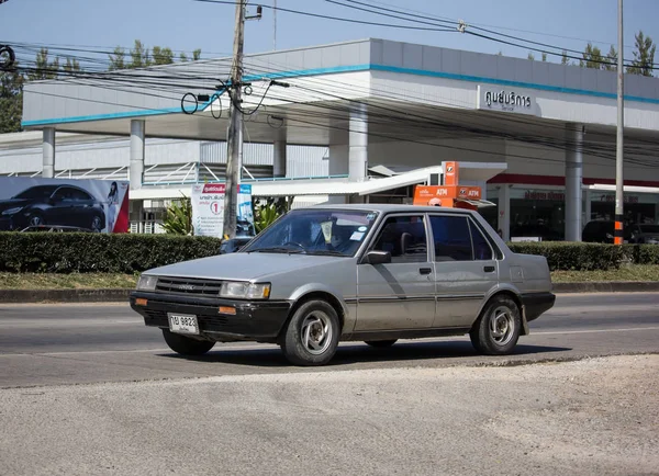 Coche viejo privado, Toyota Corolla — Foto de Stock