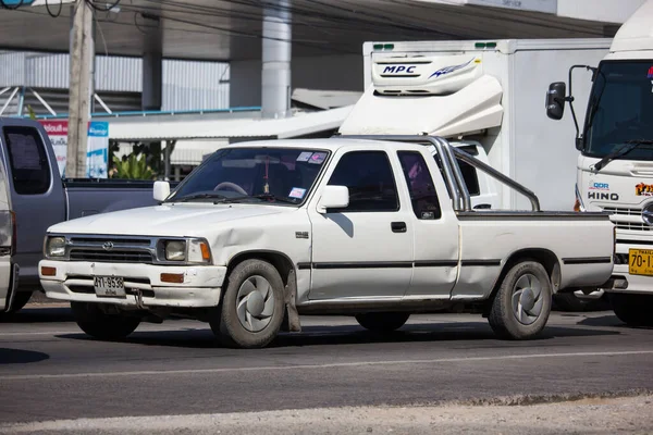 Privado viejo coche de recogida, Toyota Hilux Mighty X — Foto de Stock