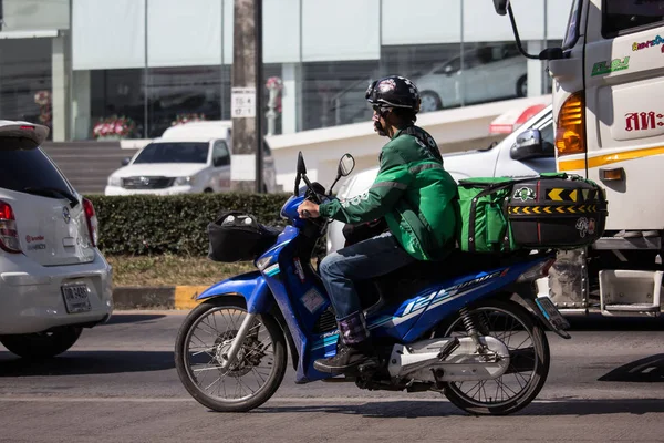 Usługa dostawy człowiek jeździć Motercycle z Grab żywności — Zdjęcie stockowe
