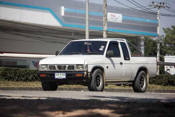 プライベート ピックアップ車、日産ビッグ M. — ストック写真