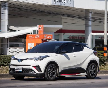 Toyota Chr küçük araba Crossover Suv hibrit araba. 