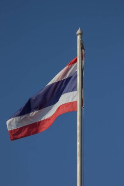 Mavi arkaplanda Tayland bayrağı