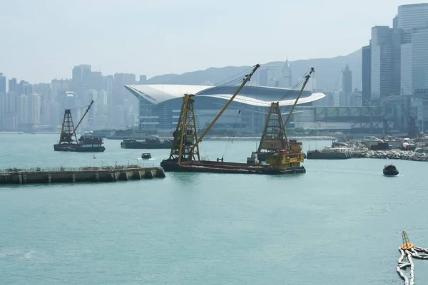 Sitio de construcción en el muelle central de ferris — Foto de Stock