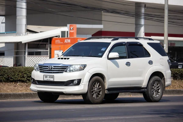 Chiangmai Таїланд Січня 2020 Приватний Toyota Fortuner Suv Car Дорога — стокове фото