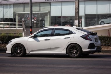 Chiangmai, Tayland - 21 Ocak 2020: Honda Automobile 'den özel sedan araba, onuncu nesil Honda Civic. 1001 no 'lu yolda. Chiangmai İş Alanından 18 km uzakta..