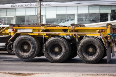 Chiangmai, Tayland - 21 Ocak 2020 Firestone Lastikleri. 1001 numaralı yolda, Chiangmai şehrinden 8 km uzakta..