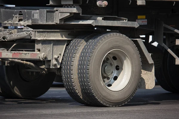 Chiangmai Tailândia Janeiro 2020 Inning Tires Truck Estrada 1001 Cidade — Fotografia de Stock