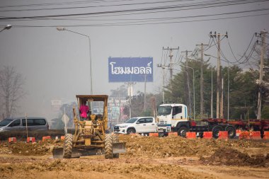 Chiangmai, Tayland - 18 Şubat 2020: İnşaat alanında Cat 140k motor derecelendirici. Chiangmai şehrinin çevre yolunun dışındaki 121 numaralı yolun fotoğrafı..