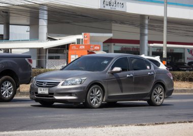 Chiangmai, Tayland - 5 Mart 2020: özel araba Honda anlaşması. 1001 no 'lu yolda. Chiangmai İş Alanından 18 km uzakta..