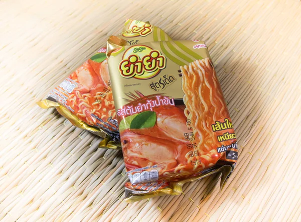 Chiangmai Thailand April 2020 Produktaufnahme Von Yumyum Instant Nudle Thailand — Stockfoto