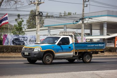 Chiangmai, Tayland - 5 Mart 2020: Özel pikap, Nissan Big M Modify to Dump Truck. 1001 no 'lu yolda, Chiangmai İş Alanından 8 km uzakta..