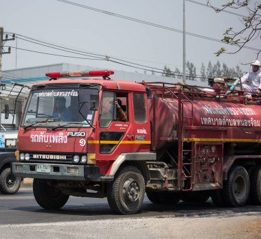 Chiangmai, Tayland - 24 Nisan 2020: Nongjom Alt Bölge İdare Örgütü itfaiye aracı. 1001 no 'lu yolda, Chiangmai İş Alanından 8 km uzakta..