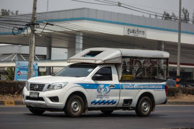 Chiangmai, Tayland - 25 Mart 2020 Özel pikap, Nissan Navara. 1001 no 'lu yolda, Chiangmai İş Alanından 8 km uzakta..