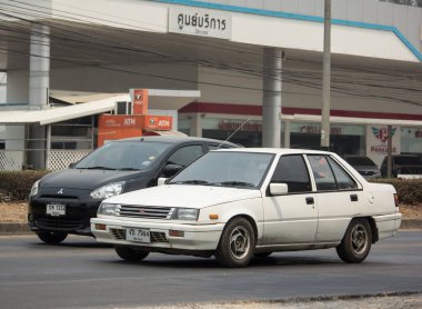 Chiangmai, Tayland - 6 Nisan 2020, özel araba, Mitsubishi Lancer Şampiyonu. Fotoğraf 121 no 'lu yolda, Chiangmai, Tayland şehir merkezinden yaklaşık 8 km uzaklıkta..
