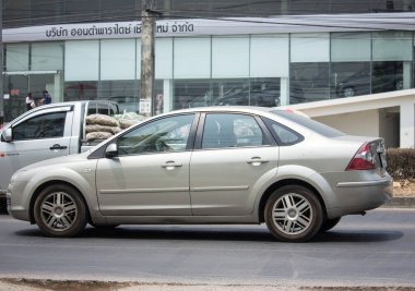 Chiangmai, Tayland - 9 Nisan 2020: özel araba, Ford Focus. Fotoğraf 121 no 'lu yolda, Chiangmai, Tayland şehir merkezinden yaklaşık 8 km uzaklıkta..