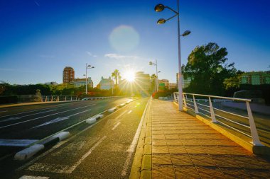 Punte de las Flores en Valenica, İspanya. Turia Parkı