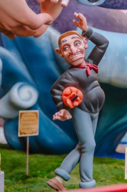 Falla Fallas Ulusal Festivali sırasında şehir merkezinde. Valencia, İspanya, 16 Mart 2018