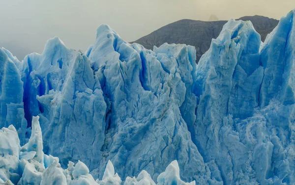 冰川佩里托莫雷诺在公园洛杉矶 Glaciares。秋天在巴塔哥尼亚, 阿根廷边 — 图库照片