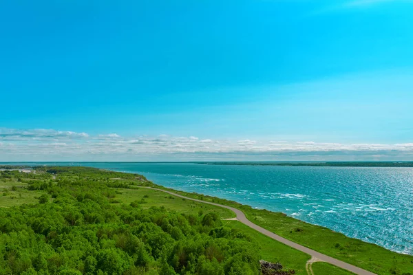 Klippen an der Küste in Paldiski, Estland — Stockfoto