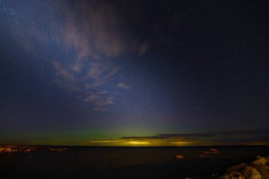 Aurora Boralis ve Samanyolu Bltic denizde